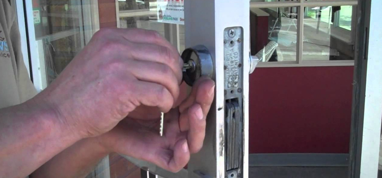 commercial door lock repair Bonita